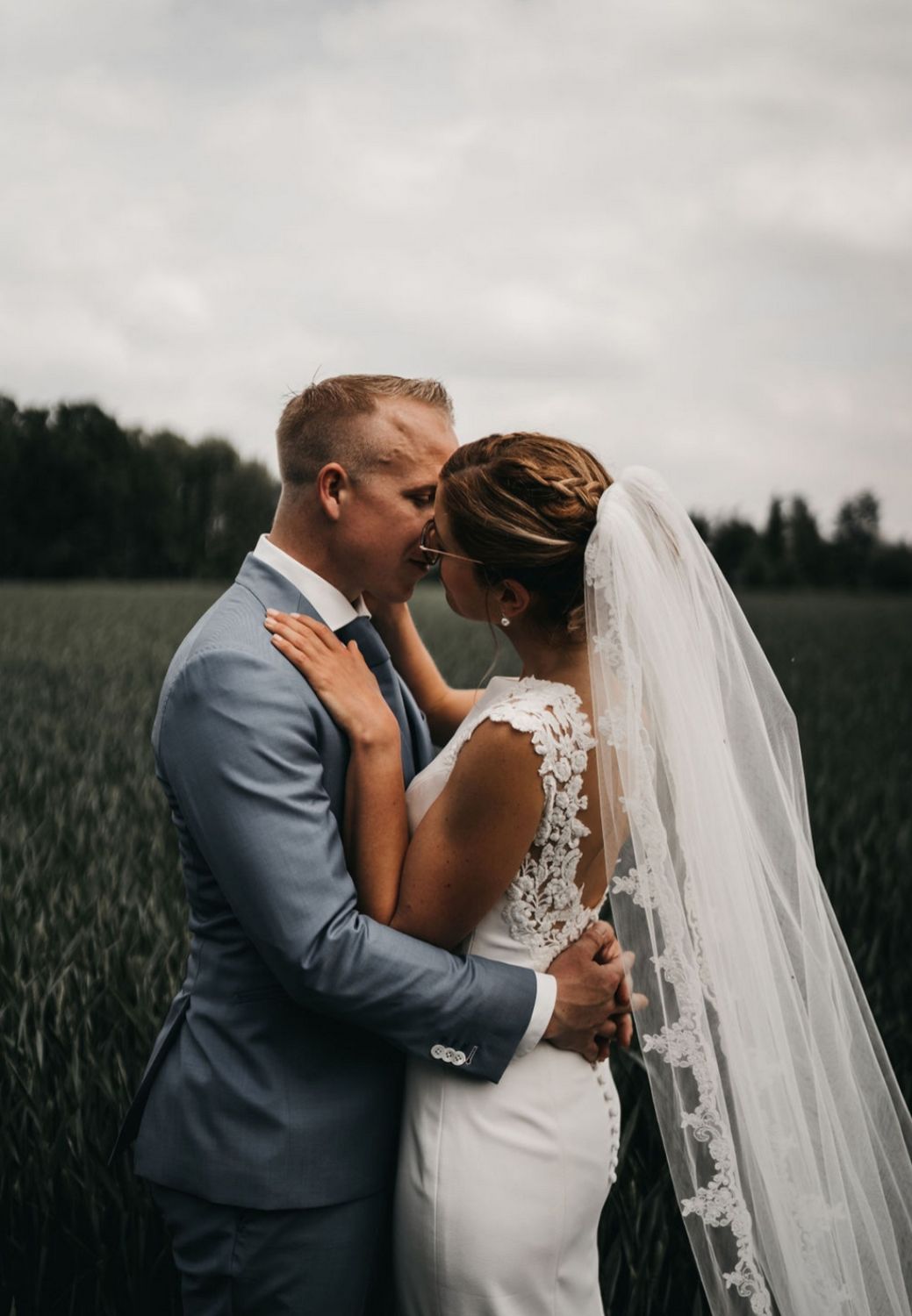 carola kus foto in trouwjurk